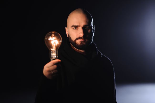 Новый клип группы Сальто назад на песню Сонце світить всім